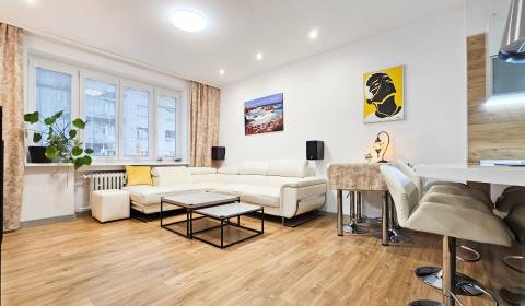 Kaufen 3-Zimmer-Wohnung, 3-Zimmer-Wohnung, Záhradnícka, Bratislava - S