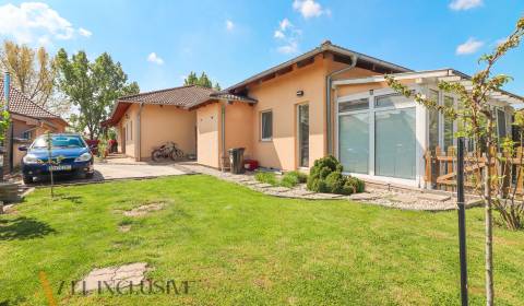 Kaufen Einfamilienhaus, Einfamilienhaus, Dunajská Streda, Slowakei