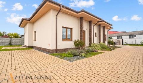 Kaufen Einfamilienhaus, Einfamilienhaus, Rohovce, Dunajská Streda, Slo