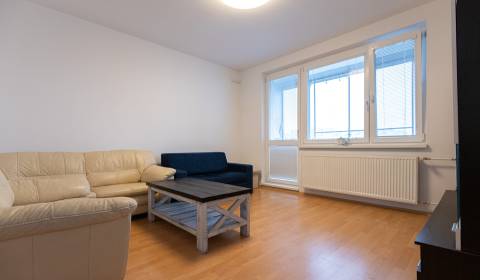 Mieten 3-Zimmer-Wohnung, 3-Zimmer-Wohnung, Romanova, Bratislava - Petr