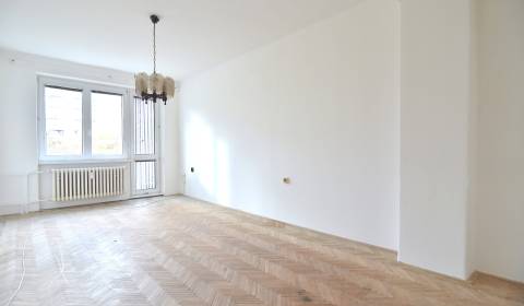 Kaufen 2-Zimmer-Wohnung, 2-Zimmer-Wohnung, Sečovská, Bratislava - Ruži