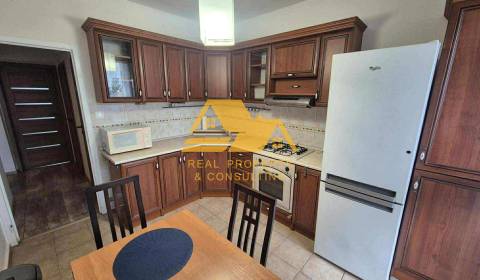 Mieten 3-Zimmer-Wohnung, 3-Zimmer-Wohnung, Nové Zámky, Nové Zámky, Slo