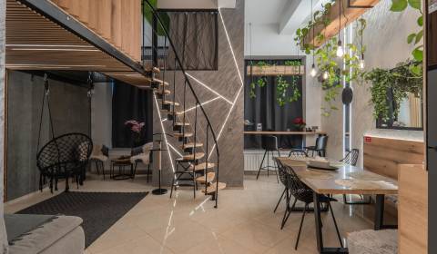 Kaufen 3-Zimmer-Wohnung, 3-Zimmer-Wohnung, Námestie 1.mája, Bratislava