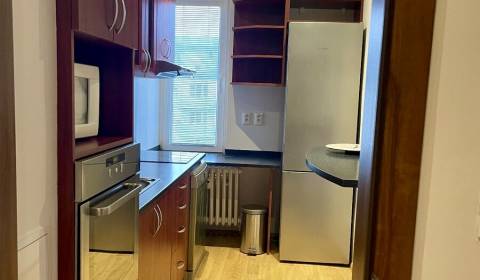 Kaufen 2-Zimmer-Wohnung, 2-Zimmer-Wohnung, Zálužická, Bratislava - Ruž