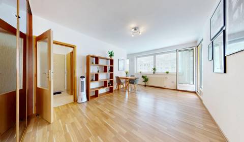 BA/Devínska Nová Ves-Verkauf einer 1,5-Zimmer-Wohnung mit Loggia 