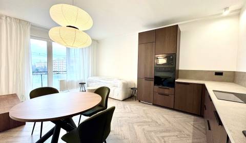 Kaufen 2-Zimmer-Wohnung, 2-Zimmer-Wohnung, Súmračná, Bratislava - Ruži