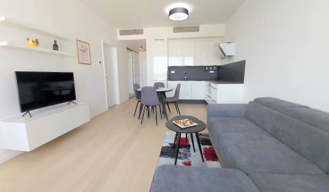 Mieten 2-Zimmer-Wohnung, 2-Zimmer-Wohnung, Továrenská, Bratislava - St