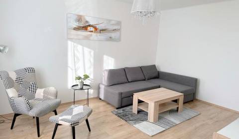 Mieten 2-Zimmer-Wohnung, 2-Zimmer-Wohnung, Smolnícka, Bratislava - Ruž