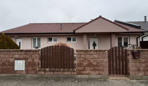 Kaufen Einfamilienhaus, Einfamilienhaus, Lúka, Nové Mesto nad Váhom, S