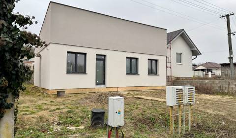 Kaufen Einfamilienhaus, Einfamilienhaus, Topoľčany, Slowakei