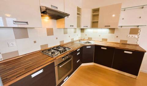 Kaufen 2-Zimmer-Wohnung, 2-Zimmer-Wohnung, Senec, Slowakei