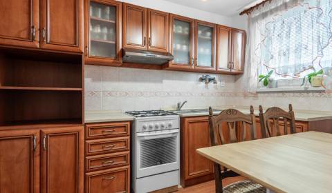 Kaufen 3-Zimmer-Wohnung, 3-Zimmer-Wohnung, Sídlisko M. Corvina, Dunajs