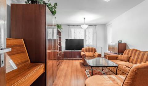 Kaufen 3-Zimmer-Wohnung, 3-Zimmer-Wohnung, Sídlisko M. Corvina, Dunajs