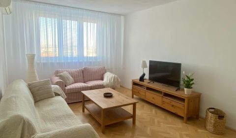 Mieten 2-Zimmer-Wohnung, 2-Zimmer-Wohnung, Štúrova, Nitra, Slowakei