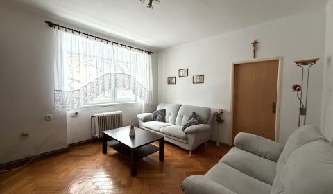 Kaufen 3-Zimmer-Wohnung, 3-Zimmer-Wohnung, Krajinská, Piešťany, Slowak