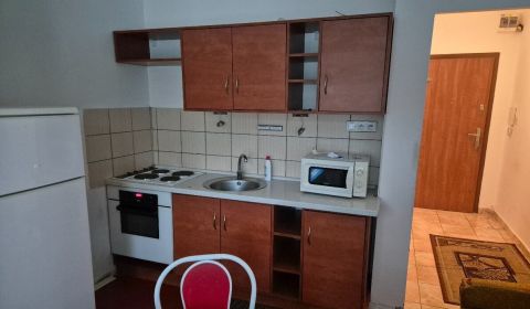 Kaufen Garconniere, Garconniere, Eótvosa, Komárno, Slowakei
