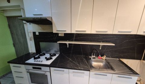 Kaufen 3-Zimmer-Wohnung, 3-Zimmer-Wohnung, Priateľstva, Komárno, Slowa