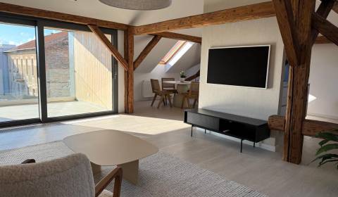 Mieten 3-Zimmer-Wohnung, 3-Zimmer-Wohnung, Štefánikova, Nitra, Slowake