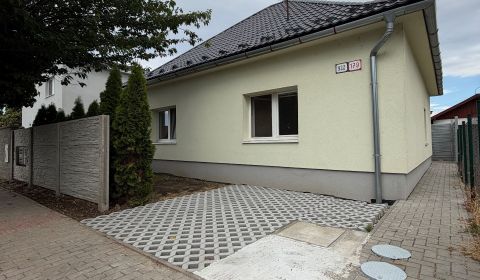 Kaufen Einfamilienhaus, Einfamilienhaus, Senec, Slowakei