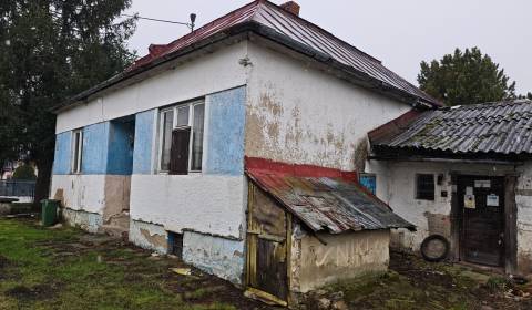 Kaufen Einfamilienhaus, Einfamilienhaus, Močarianska, Michalovce, Slow