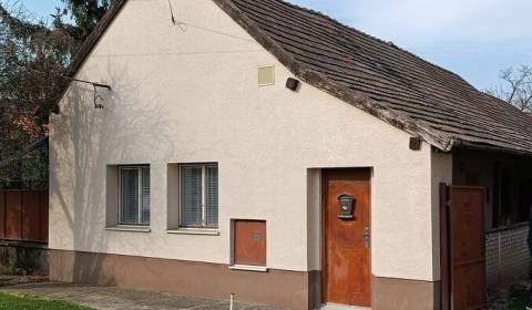 Kaufen Einfamilienhaus, Einfamilienhaus, Galanta, Slowakei