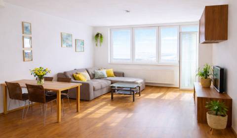 Kaufen 2-Zimmer-Wohnung, 2-Zimmer-Wohnung, Jégého, Bratislava - Ružino