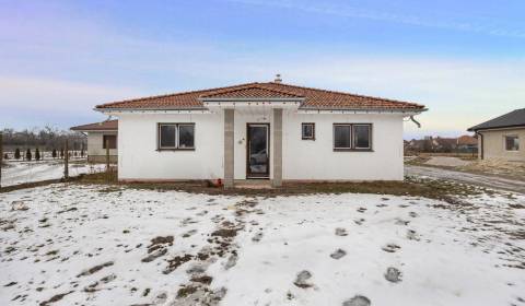 Kaufen Einfamilienhaus, Einfamilienhaus, Dunajská Streda, Slowakei