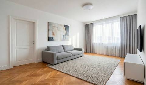 Kaufen 2-Zimmer-Wohnung, 2-Zimmer-Wohnung, Trieda Snp, Banská Bystrica