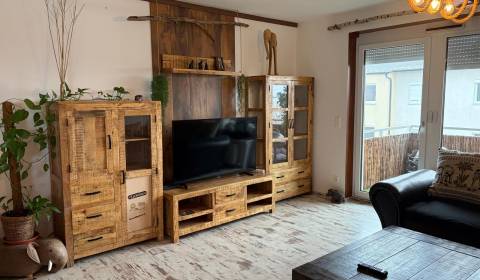 Möblierte 3 Zimmer Wohnung 