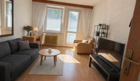 Kaufen 3-Zimmer-Wohnung, 3-Zimmer-Wohnung, Ondrejovova, Bratislava - R