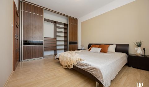 Kaufen 2-Zimmer-Wohnung, 2-Zimmer-Wohnung, 8.mája 316, Považská Bystri