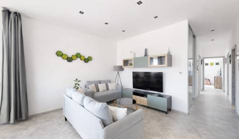 Kaufen 3-Zimmer-Wohnung, 3-Zimmer-Wohnung, Lipova, Senec, Slowakei