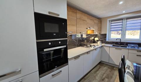 Kaufen 2-Zimmer-Wohnung, 2-Zimmer-Wohnung, Banská Štiavnica, Slowakei