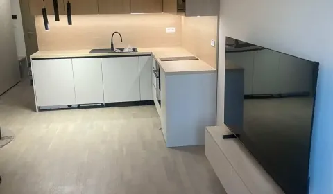 Mieten 1-Zimmer-Wohnung, 1-Zimmer-Wohnung, Bottova, Bratislava - Staré