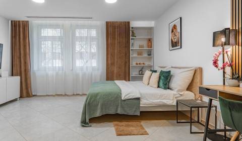 Kaufen 2-Zimmer-Wohnung, 2-Zimmer-Wohnung, Námestie 1.mája, Bratislava