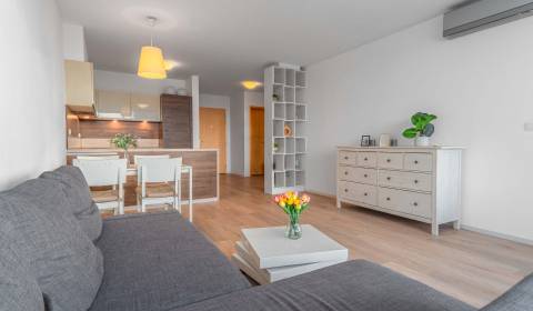 Kaufen 2-Zimmer-Wohnung, 2-Zimmer-Wohnung, Bajkalská, Bratislava - Nov