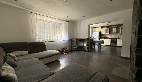 Kaufen Einfamilienhaus, Einfamilienhaus, Žiar nad Hronom, Slowakei