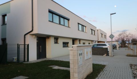 Kaufen Einfamilienhaus, Einfamilienhaus, Okružná, Senec, Slowakei
