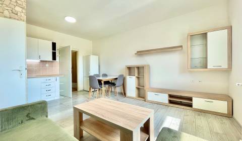 Mieten 2-Zimmer-Wohnung, 2-Zimmer-Wohnung, Východná, Trenčín, Slowakei