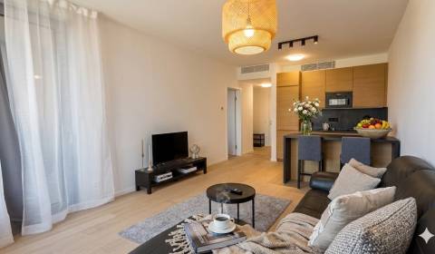 Mieten 2-Zimmer-Wohnung, 2-Zimmer-Wohnung, Bottova, Bratislava - Staré