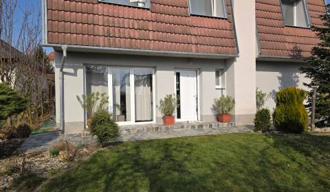 ZU VERMIETEN - Gemütliche Wohnung im Einfamilienhaus - Nitra, Zobor