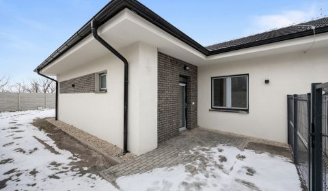 Kaufen Einfamilienhaus, Einfamilienhaus, Dunajská Streda, Slowakei