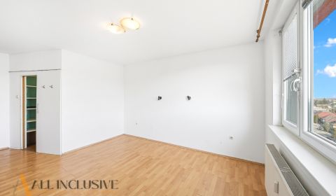 Kaufen 3-Zimmer-Wohnung, 3-Zimmer-Wohnung, Revolučná štvrť, Galanta, S