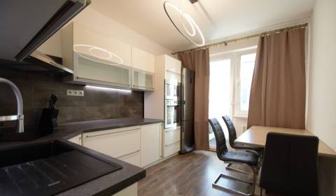 Kaufen 3-Zimmer-Wohnung, 3-Zimmer-Wohnung, Banská Štiavnica, Slowakei