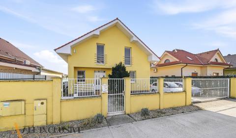 Kaufen Einfamilienhaus, Einfamilienhaus, Dunajská Streda, Slowakei