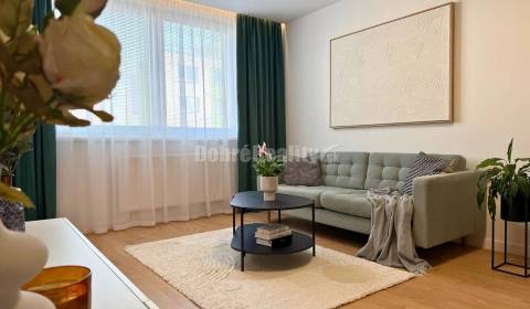 Kaufen 1-Zimmer-Wohnung, 1-Zimmer-Wohnung, M. Gorkého, Prievidza, Slow