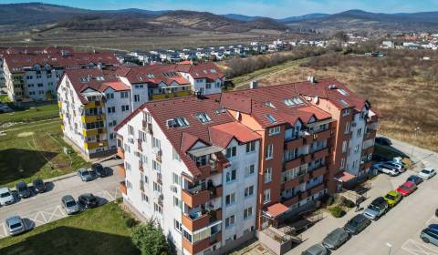 Kaufen 3-Zimmer-Wohnung, 3-Zimmer-Wohnung, Dona Sandtnera, Pezinok, Sl