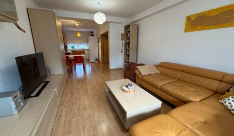 Kaufen 3-Zimmer-Wohnung, 3-Zimmer-Wohnung, Kvačalova, Žilina, Slowakei