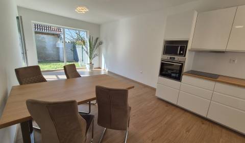 Kaufen Einfamilienhaus, Einfamilienhaus, Mostová, Galanta, Slowakei