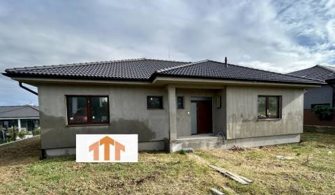 Kaufen Einfamilienhaus, Einfamilienhaus, Nad Hrabinou, Nitra, Slowakei
